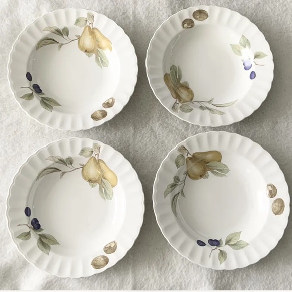 Mikasa Maxima Super Strong Fine China CAJ05 Belle Terre Set Of 4 Bowls 9” - Picture 1 of 5